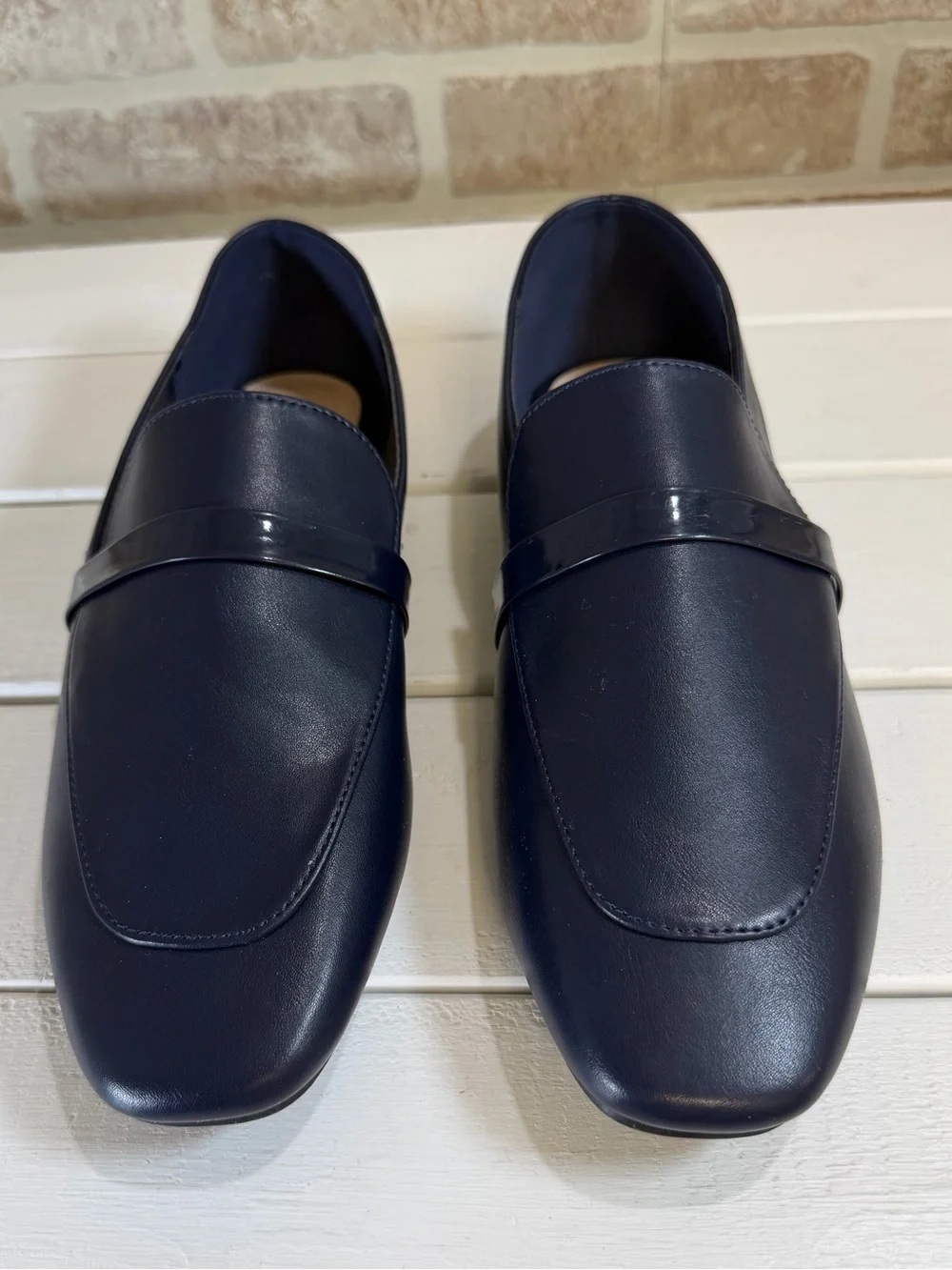 Halston Vincent-S Navy Vegan Leather Loafers Women’s Sz 8.5 Modern Minimalist - Picture 2 of 10